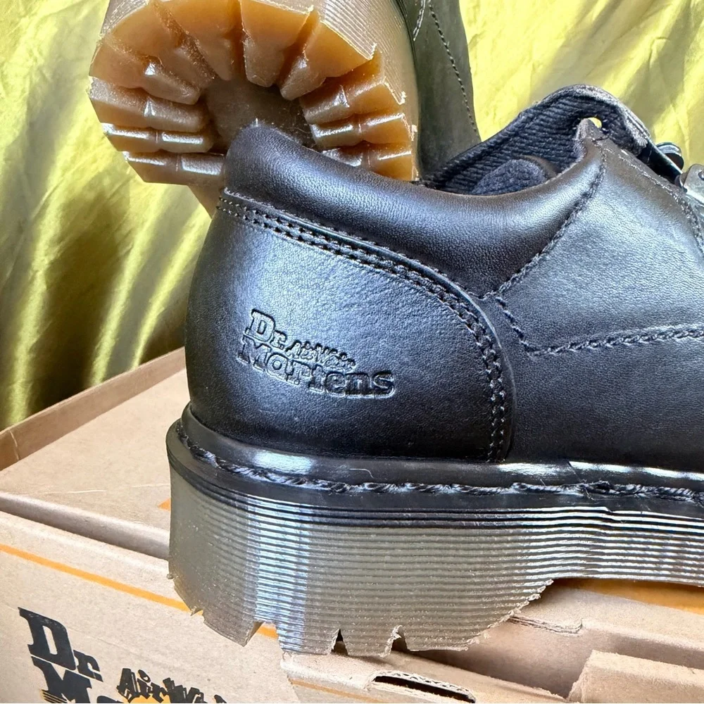 Vintage Dr. Martens Black Leather Lace Up Platform Pulley Shoes Made in England - Picture 6 of 12